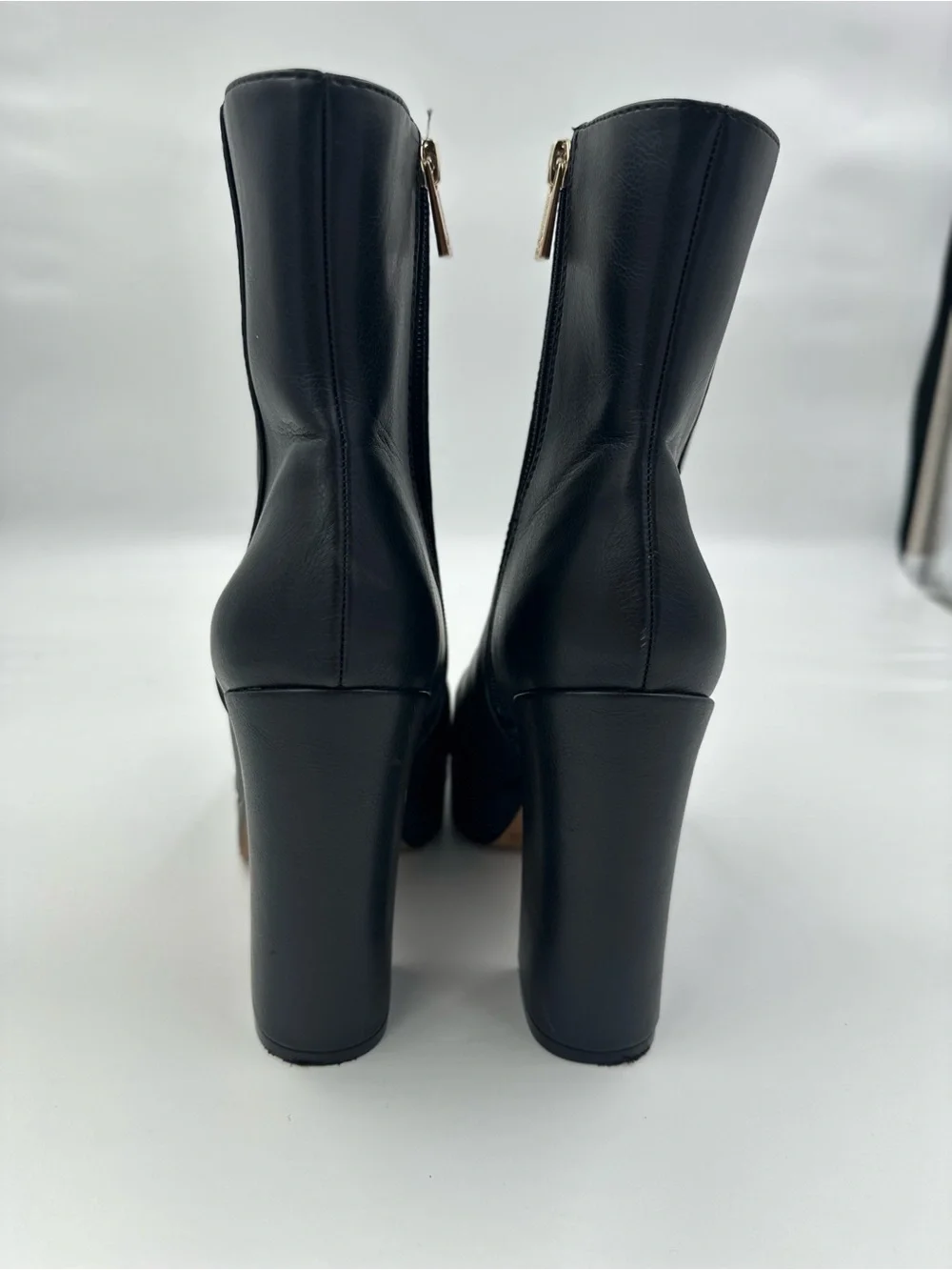 Jessica Simpson Women’s Black Leather Platform Ankle Boots with Gold Zipper - Picture 4 of 6